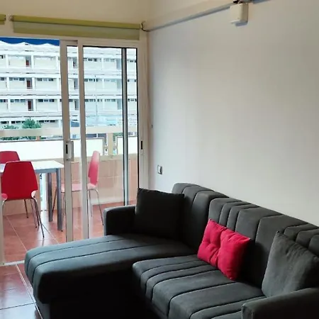 Apartment 5 Min Walk From Yumbo 310 Playa del Ingles (Gran Canaria)